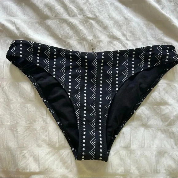 Women's CUPSHE Dream Space Lace-Up White and Black Pattern Bikini Size Small - Picture 6 of 10